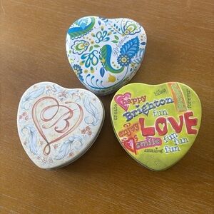 Brighton Heart-Shaped Tin Set